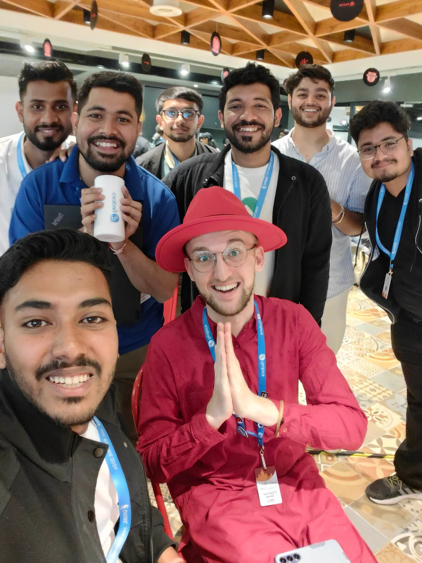 Group Photo with Fedora folks while Fedora Release Party
